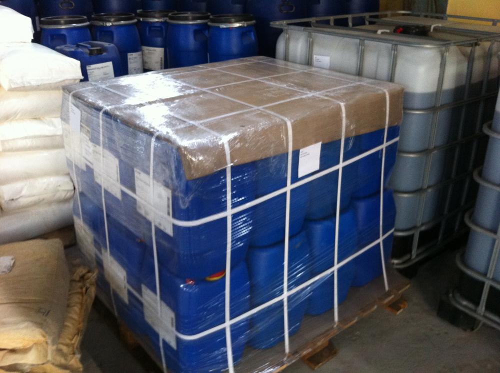 Chất tăng trắng bề mặt Tinopal ABP-A dạng lỏng 200kg/thùng; 40kg/thùng